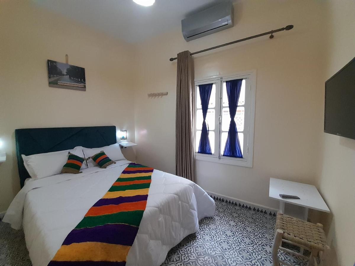 Hotel Mentaga タルーダント エクステリア 写真