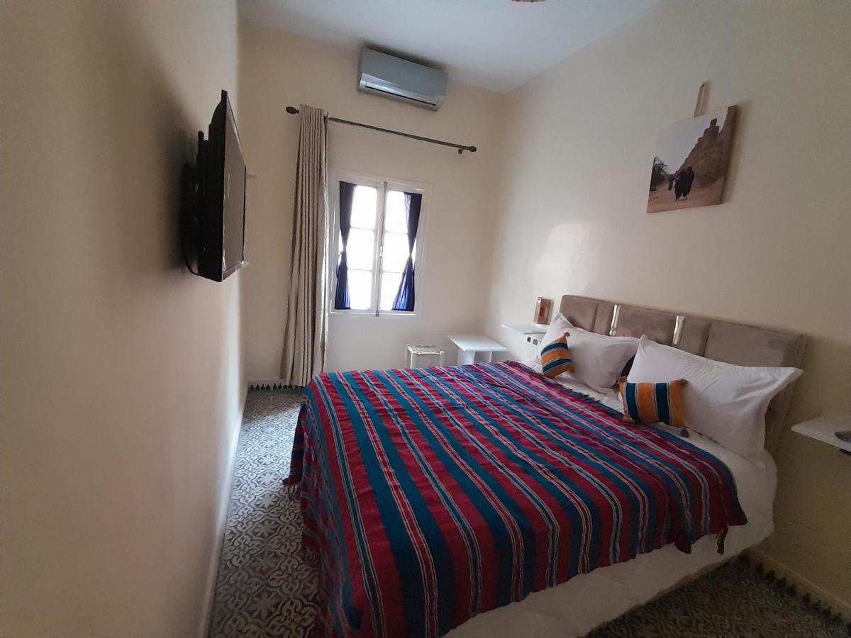 Hotel Mentaga タルーダント エクステリア 写真
