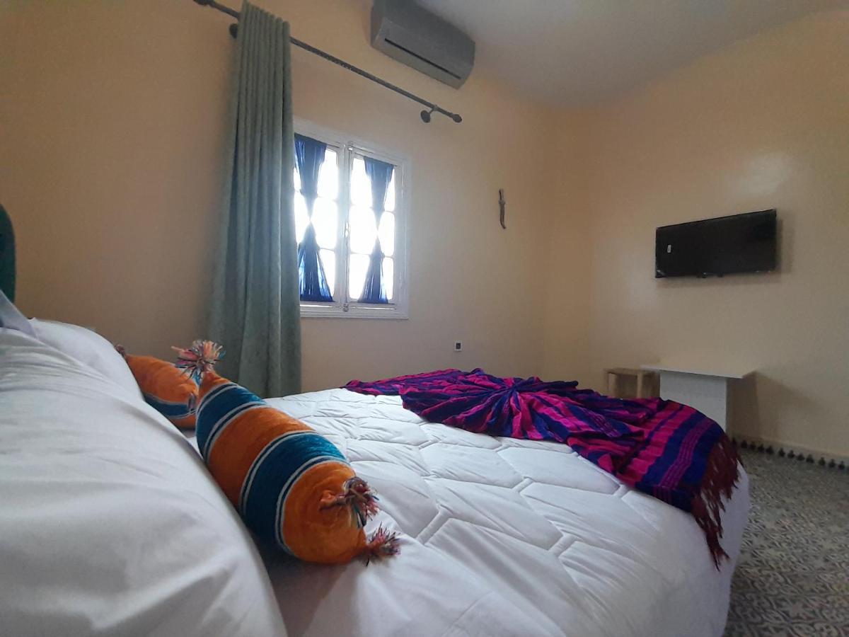 Hotel Mentaga タルーダント エクステリア 写真